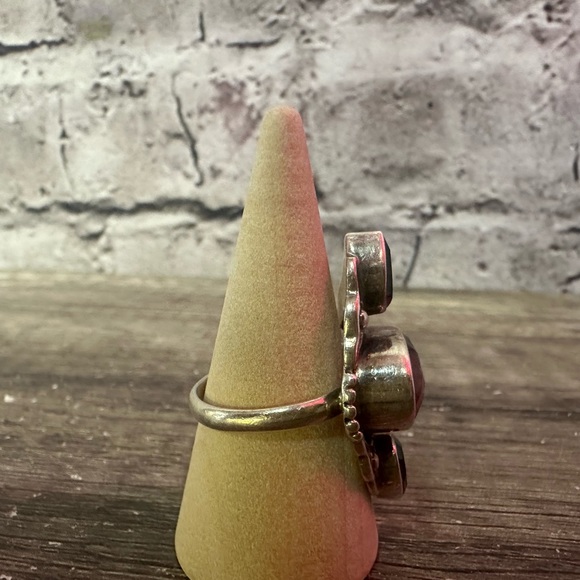 Vintage Sterling silver pink & purple gem stone ring size 7 from India - Picture 10 of 13